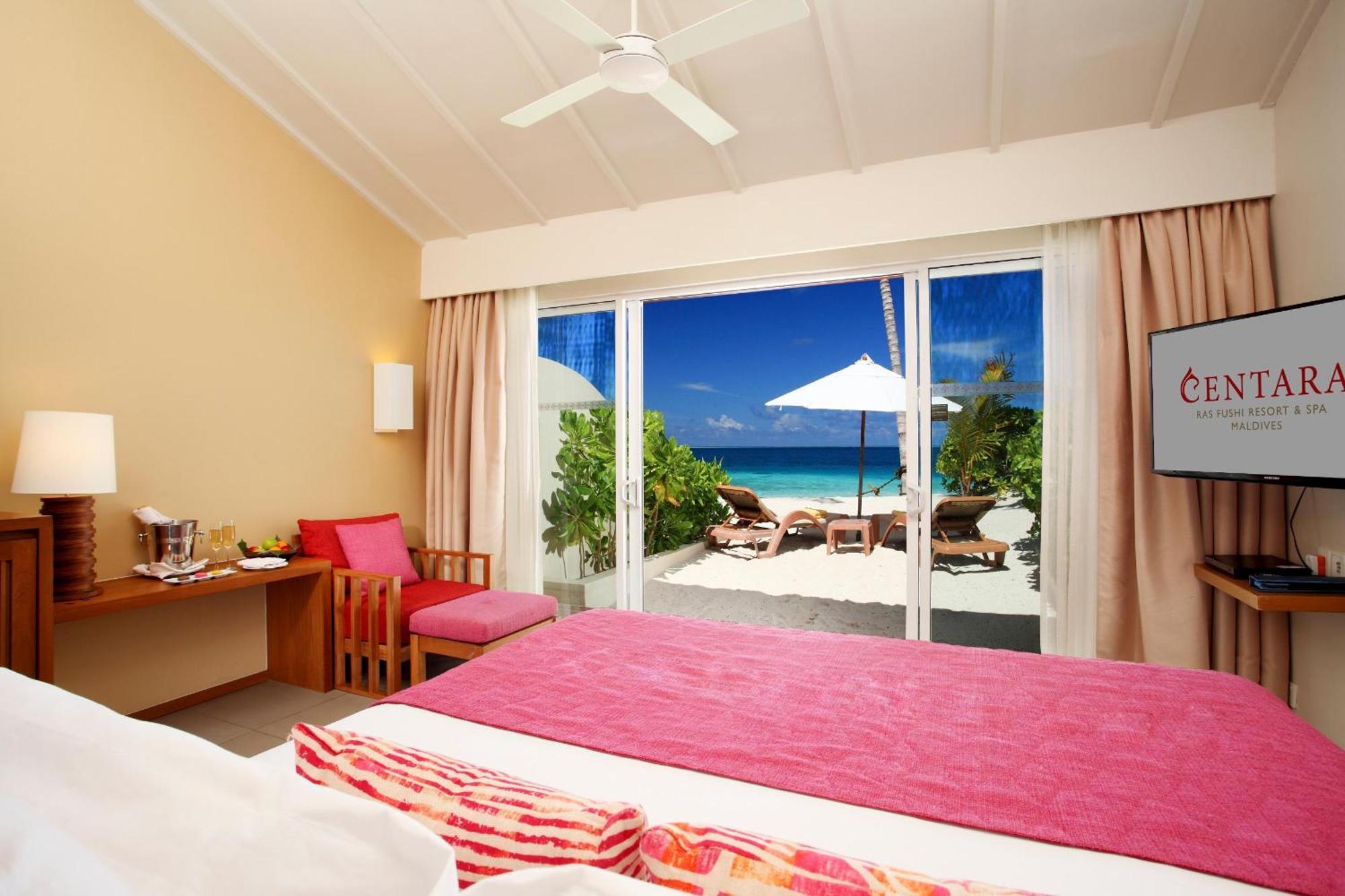 Lagoon View Beach Villa Swirl Pool,1717072750:JPEG